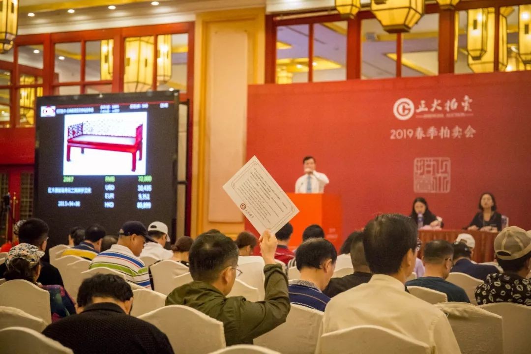 紫檀大四件柜4200萬(wàn)落槌，新黃花梨明式家具收藏勢(shì)頭強(qiáng)勁！